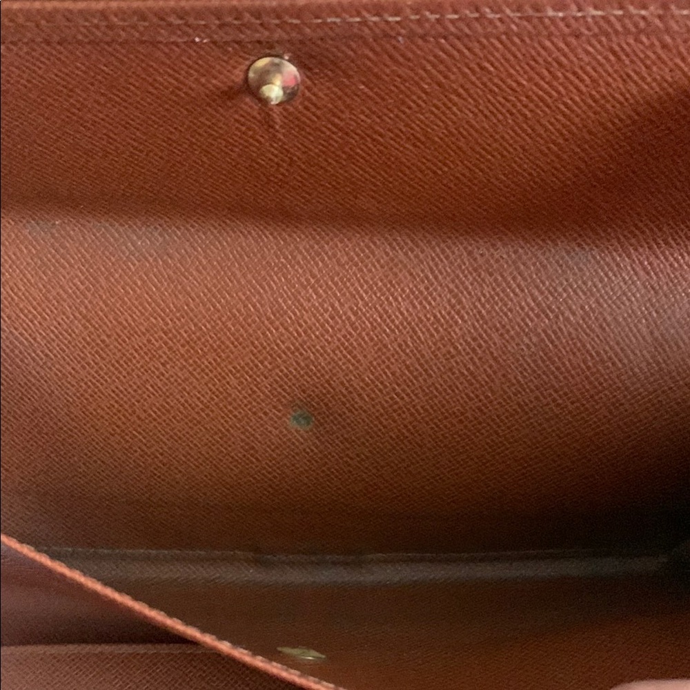 Authentic Vintage Louis Vuitton Brown Monogram Wallet - Picture 5 of 12